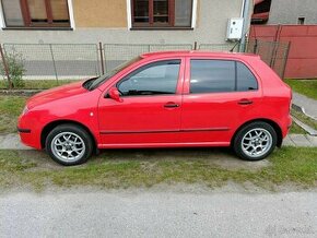 Škoda Fabia 1.4 MPi 44kW Comfort/RS interiér