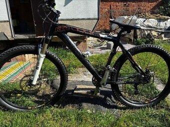 Predam tento KTM light carbon bycikel