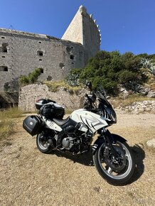 SUZUKI DL 650 V-Strom