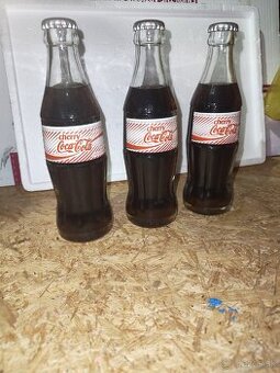 Coca Cola cherry fľaša