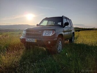 Mitsubishi pajero pinin