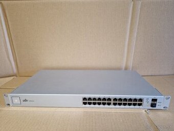 Ubiquiti UniFi Switch US-24