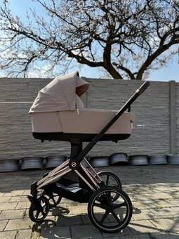 Cybex priam 2023