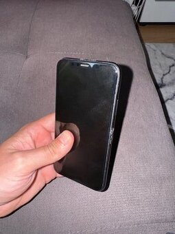 iPhone Xs 256gb pokazený
