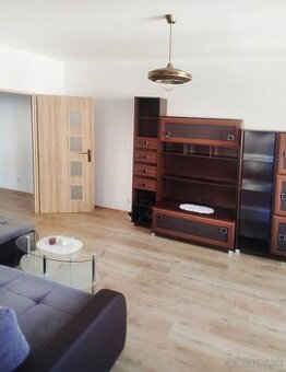 Ponúkame na prenájom 3 izbový byt na Ludmanskej ul.