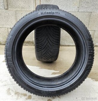 Predám 2ks zimné pneu Kleber KRISALP HP3 235/40 R18 95V