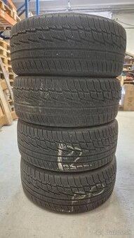 Predám zimné nízkoprofilové pneu Matador 225/40 R18 - 1