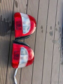 Zadne svetla Renault Scenic