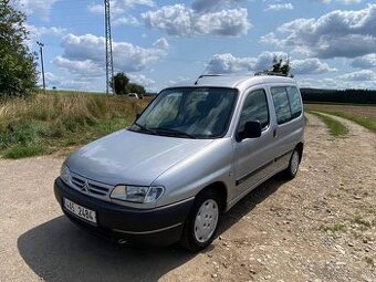 Citroen Berlingo 2.0 HDI 66 kW tažné 194tkm nové ČR serviska