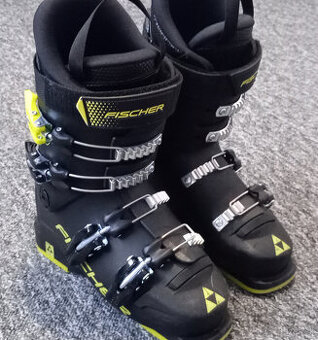 Predám používané lyžiarky Fischer RC4 60 JR