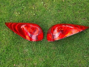 Peugeot 207 sw zadné svetlá