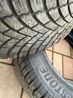 zimne pneu 235/60 r18