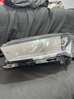 Škoda crystal lighting full led svetlo enyaq