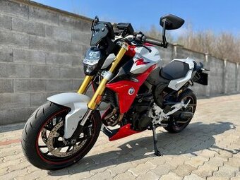 BMW F900R V záruke, Odpočet DPH, Akrapovič