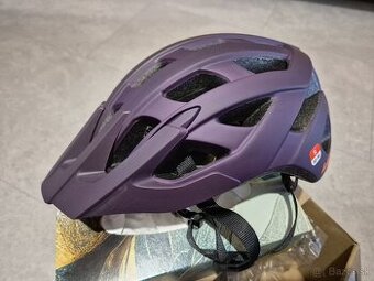 Úplne nová cyklo prilba Lazer Roller