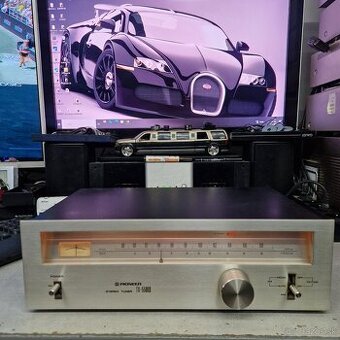 PIONEER TX-5500II...FM/AM stereo tuner...