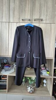 Nohavicovy kostim damsky 38ka