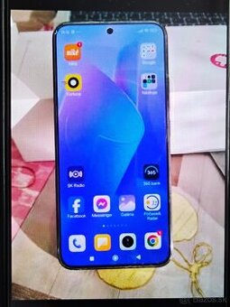 Mobilny telefon XIAOMI 13