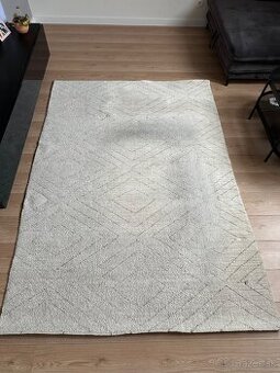Koberec 160x230
