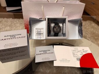 Omega x Swatch: MISSION TO THE EARTHPHASE