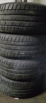 215/55 R16 93v