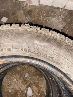 Predám pneu 165/70/R14