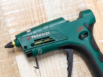 Parkside PHKPG 150 A1 Plynová tavná pištoľ