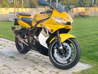 Yamaha r6
