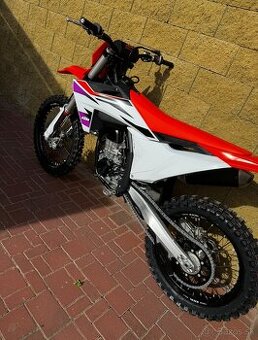 KTM 450 sxf 2024