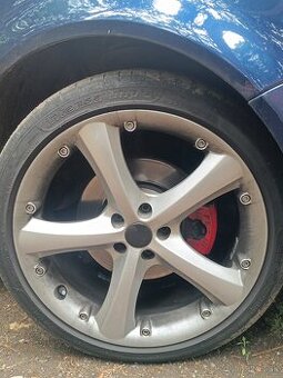 Elektróny 225/40 r18
