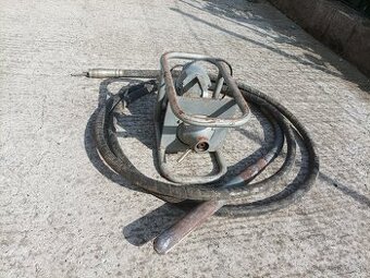 vibrátor na betón Holzinger 1500W - 1