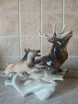 Porcelanove susosie Jelen so psom