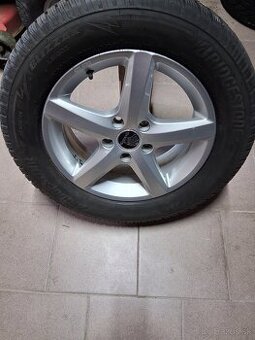 215/60 r16