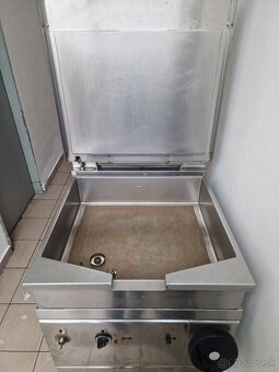 Smažiaca gastro panvica plynová