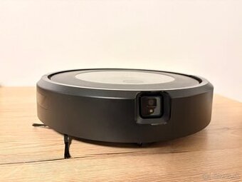 Vysávač iRobot Roomba j7- nepoužitý