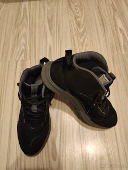 Topánky Under Armour