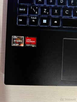 ASUS Vivobook 15 M1502YA-BQ117W Quiet Blue