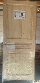 Dvere so zárubňou masív smrek - 1