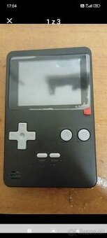 Retro hra 240 hier na tuškove batérie