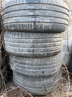 DUNLOP SPORT MAXX RT2 235/55ZR17 103Y DOT2021