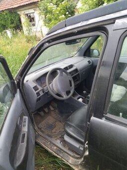 Daihatsu Terios - 1