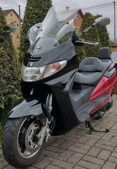 Suzuki burgman 250