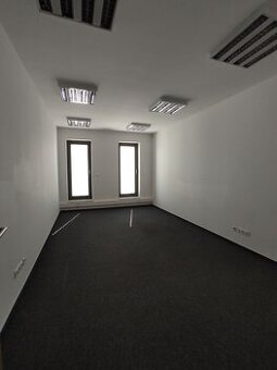 Reprezentatívne kancelárie v centre s parkovaním, 119 m2