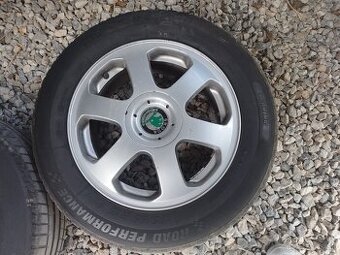 Škoda elektrony + pneu 5x100 r15
