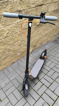 Predám Segway-Ninebot F40E