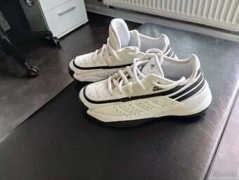 Tenisky adidas