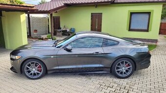 Ford Mustang 3.7