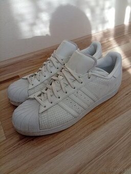 Adidas Superstar