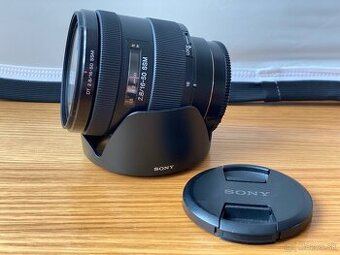 Sony optika SAL1650 f/2,8 SSM objektív