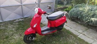 Skúter ADAMOTO ROME